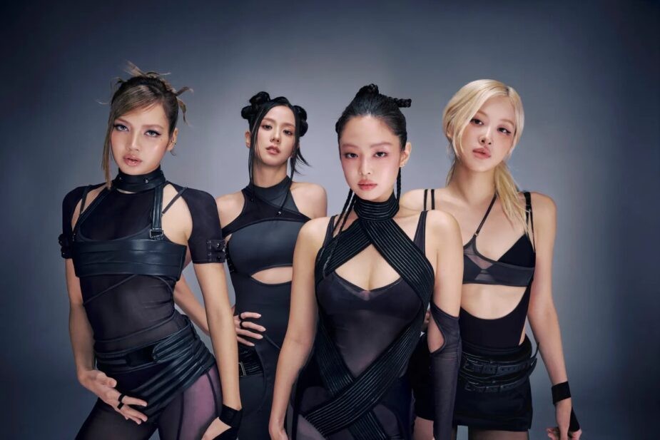 Thái độ của các thành viên BlackPink gây tranh cãi lớn