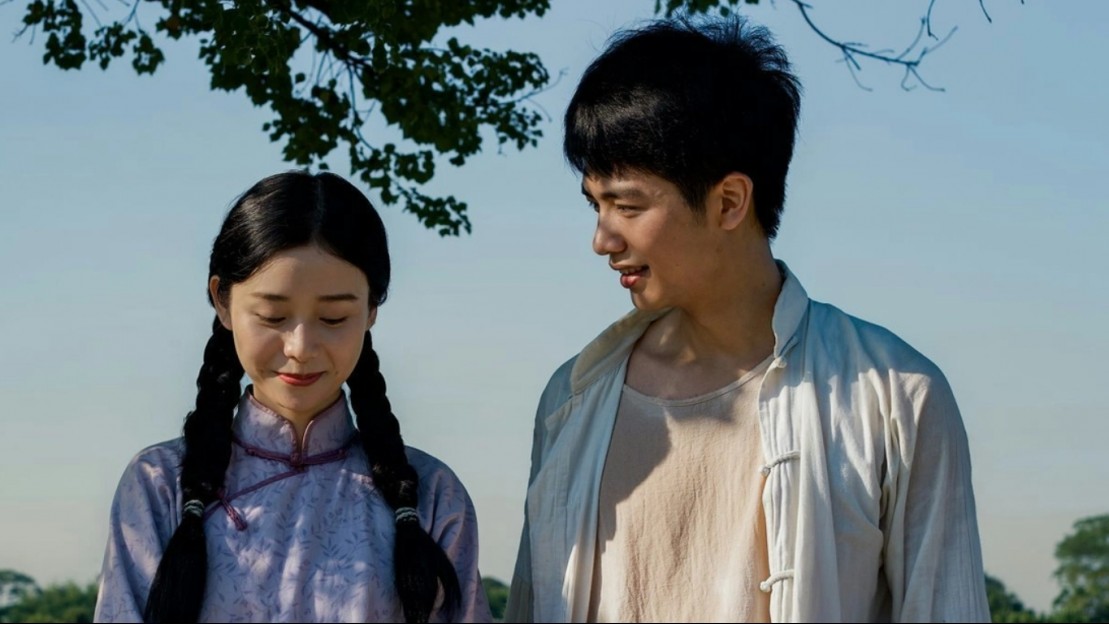 Không có sao hạng A, ‘Thư tình gửi ngoại’ vẫn vượt ‘The Odyssey’ tại phòng vé Việt