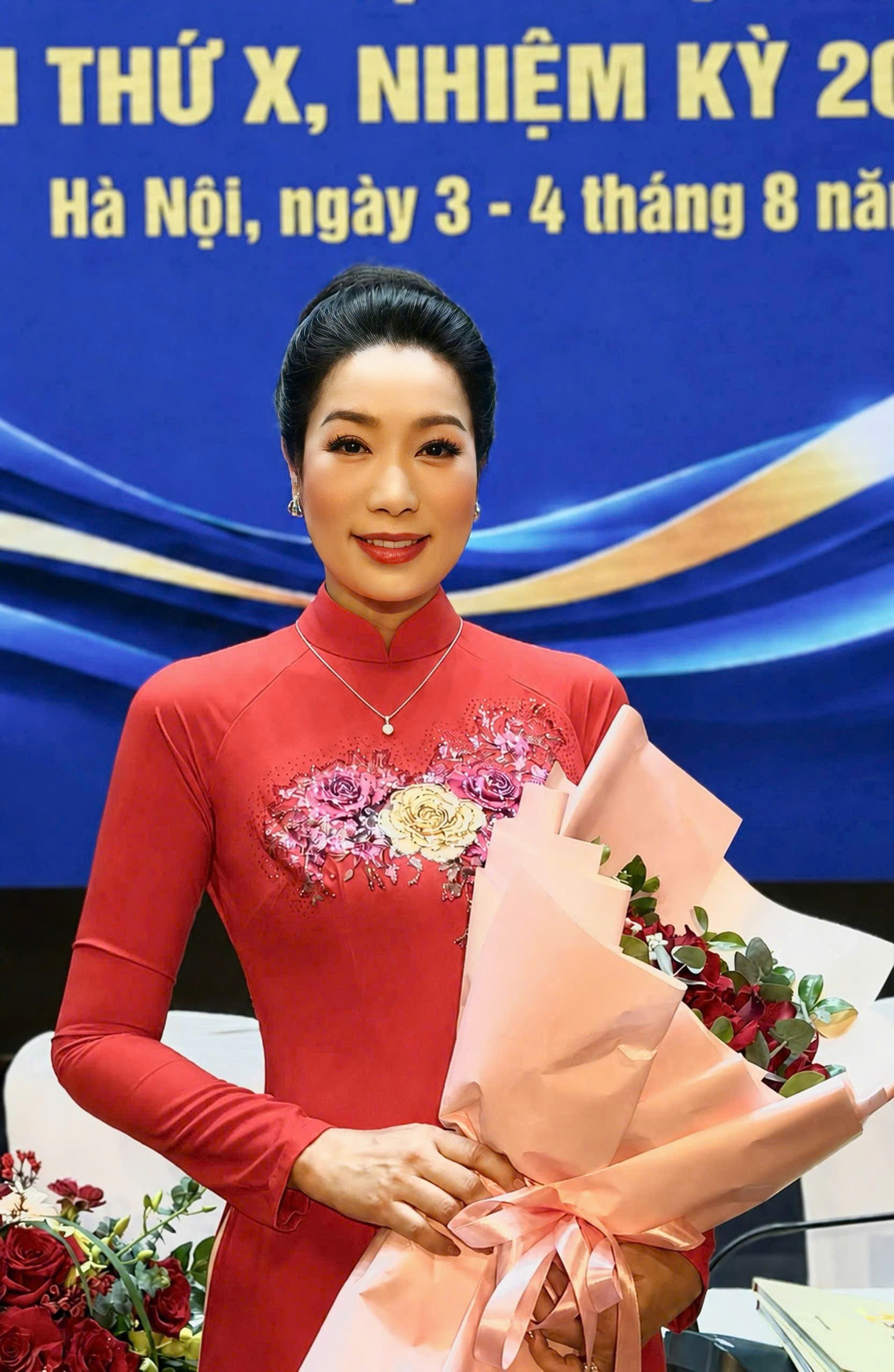 NSND Trịnh Kim Chi được bầu làm Phó Chủ tịch Hội Nghệ sĩ Sân khấu Việt Nam