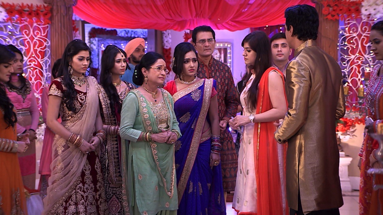 Nữ chính Aparna Dixit vượt bệnh tật để giữ trọn vai diễn trong 'Chờ em nơi cuối đường'