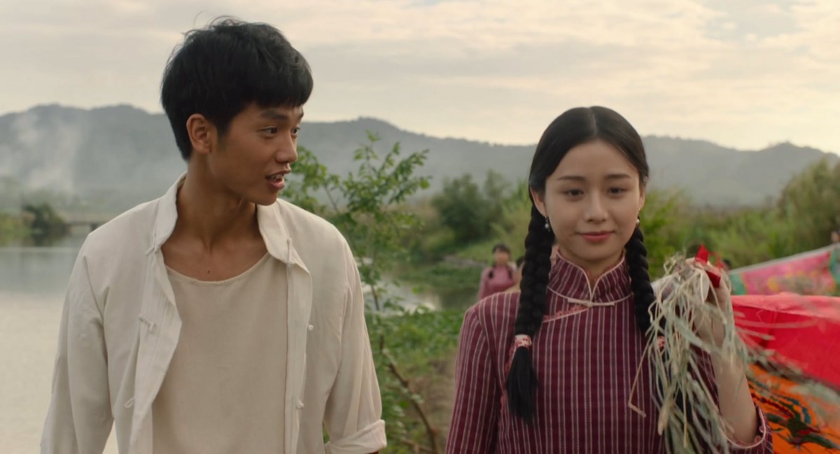 (Review) 'Thư tình gửi ngoại”: Khi yêu thương đi qua một đời người