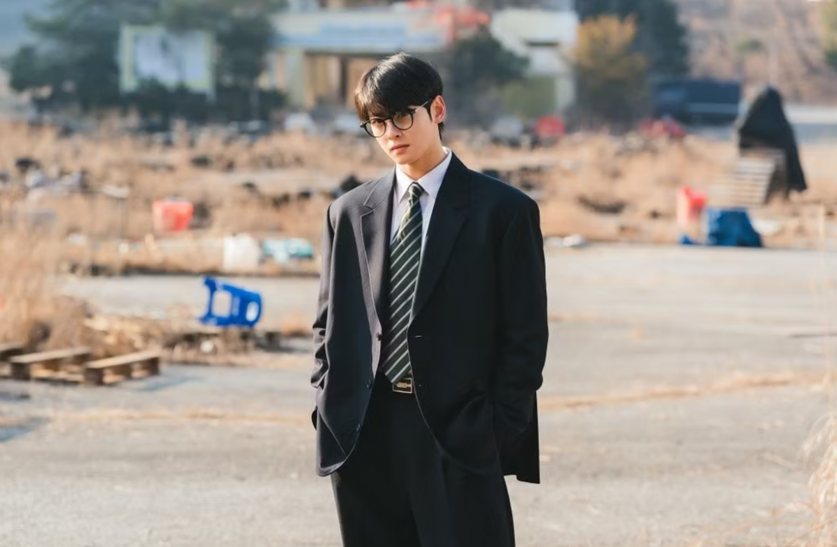 Cha Eun Woo tái xuất với dự án cùng vũ trụ ‘Ngự trù của bạo chúa’?