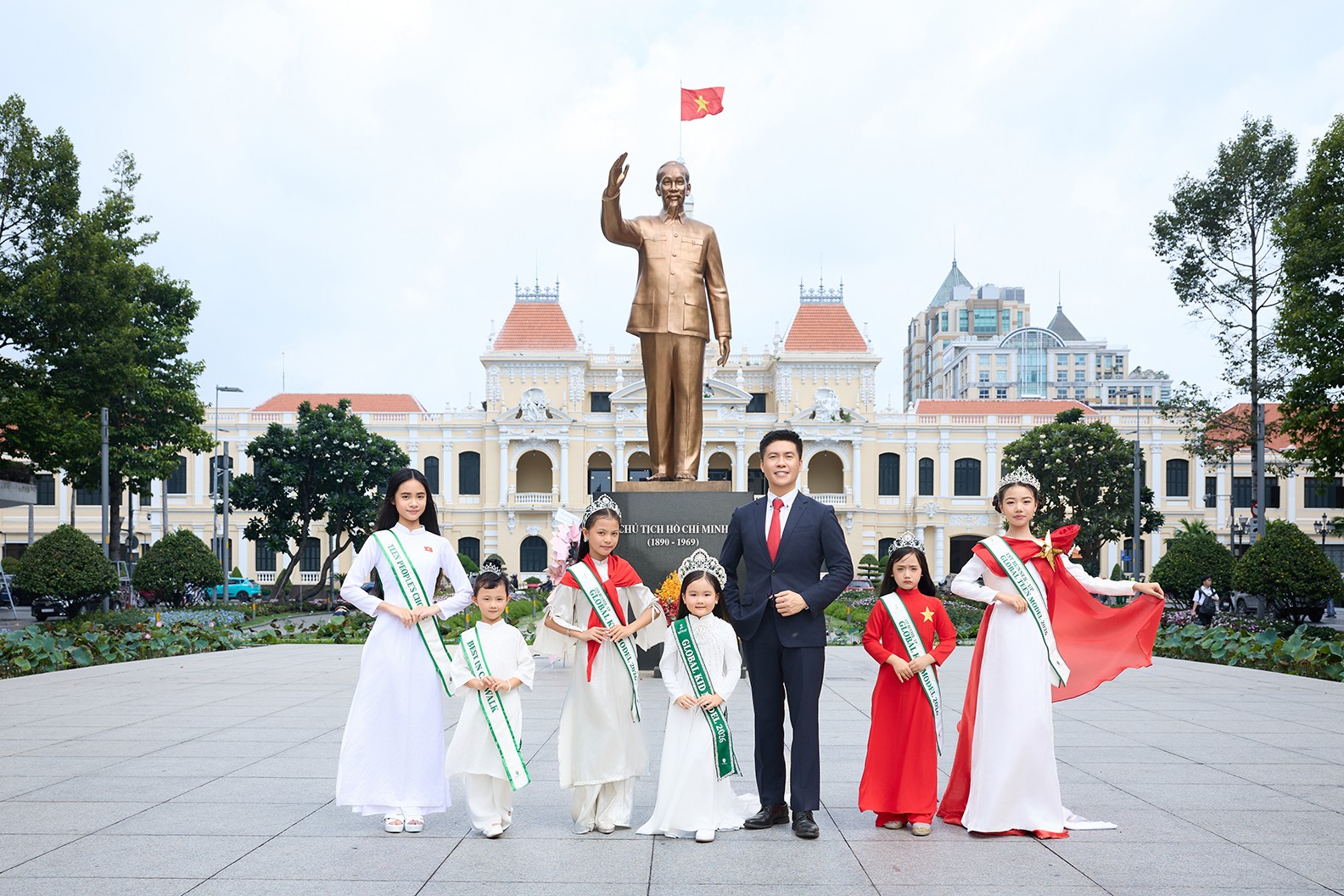 'Siêu mẫu nhí toàn cầu' đến TP. HCM lan tỏa tiếng Việt, kết nối thế hệ trẻ kiều bào với cội nguồn
