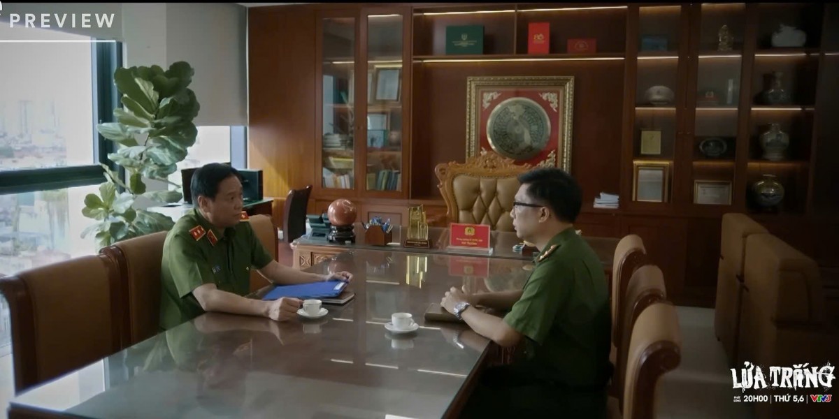 'Lửa trắng' tập 17: Lộ diện nội gián đứng sau đường dây buôn ma túy
