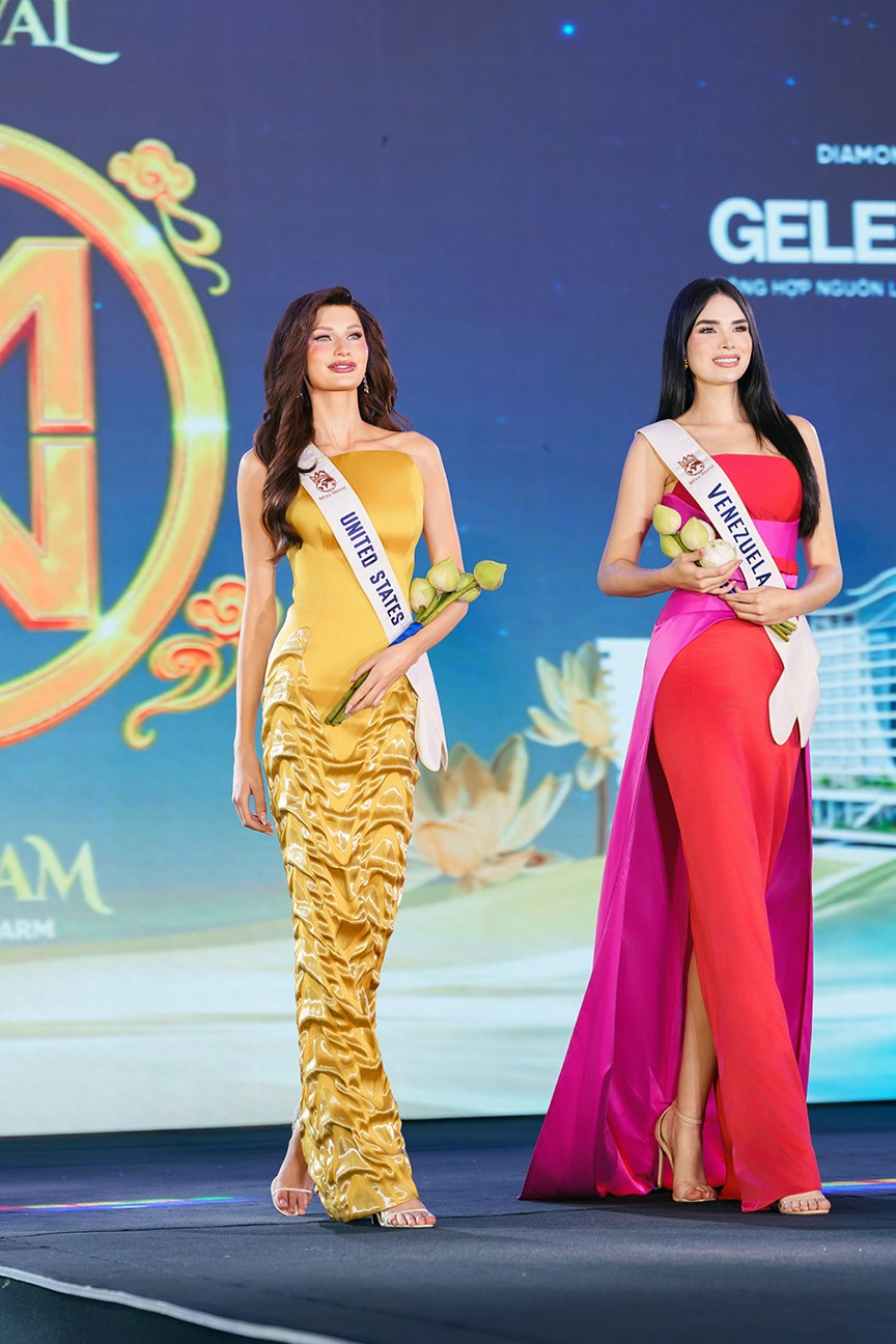 111 thí sinh 'Miss World 2026' nhận sash tại Hải Phòng