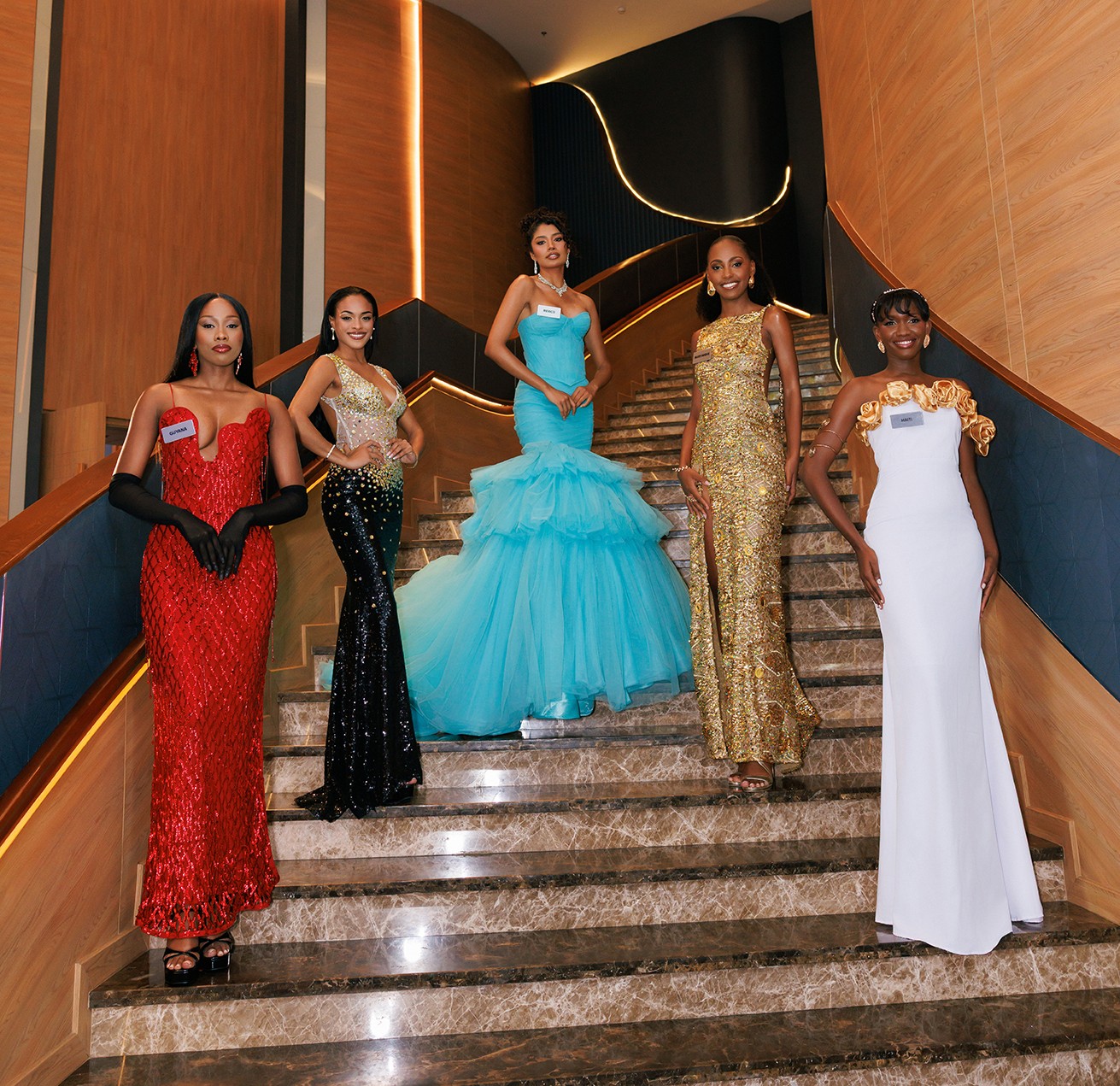 111 thí sinh 'Miss World 2026' nhận sash tại Hải Phòng