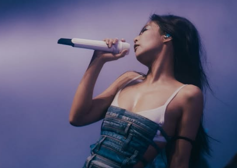 Sự cố trang phục của Jennie (BlackPink): Sự thật hay sản phẩm của AI?