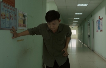 'Hợp đồng từ thượng đế': Cha ruột từ chối truyền máu, cha nuôi bán thận cứu Thiều Tiến
