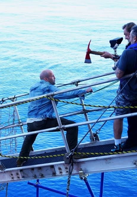 Siêu sao hành động Jason Statham tái xuất với siêu phẩm mới, 'đạp gió rẽ sóng' màn ảnh dịp lễ 2/9