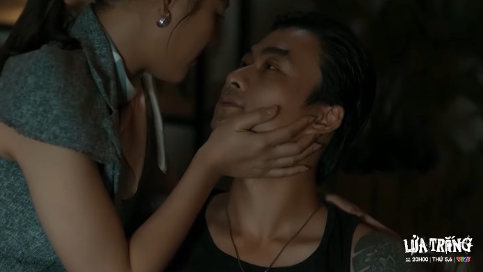 'Lửa trắng' tập 19: Bà trùm Santana 'tỏ tình' với Cương đen theo cách 'không ai bằng'