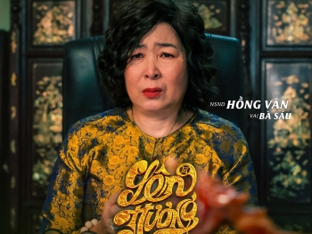 Sau 40 năm là chị em thân thiết, lần đầu tiên Hồng Đào và Hồng Vân 'trở mặt' nhau tại 'Lên hương'