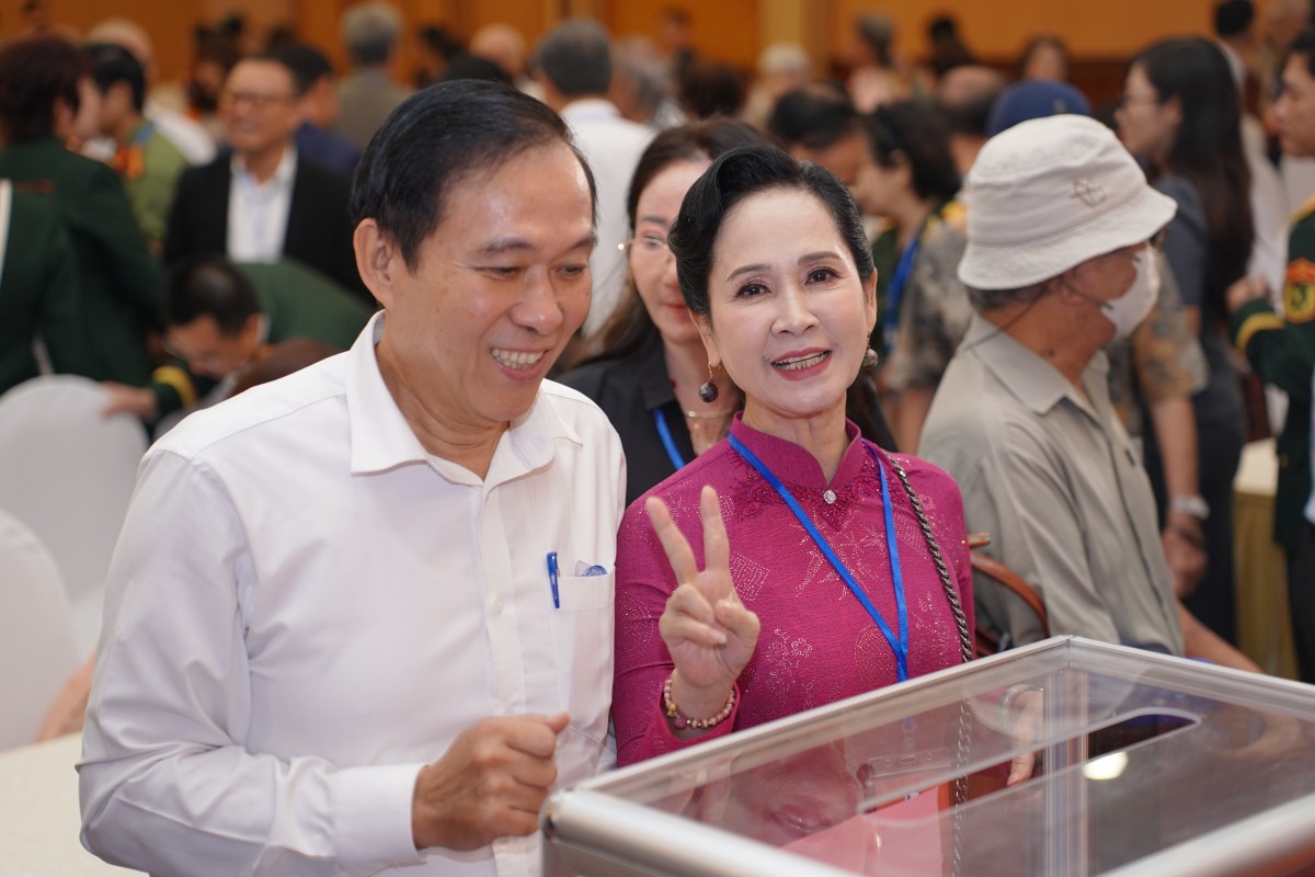 Nghệ sĩ 3 miền tụ hội tại Đại hội Hội Điện ảnh toàn quốc, bầu Ban Chấp hành nhiệm kỳ mới