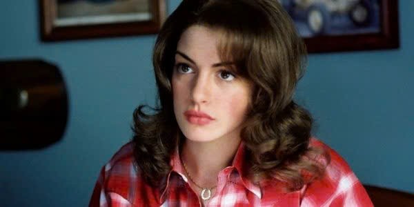 Anne Hathaway trở lại đỉnh cao Hollywood sau những năm tháng bị quay lưng