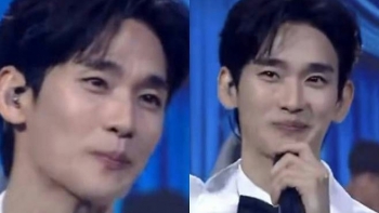 Kim Soo Hyun đẹp như hoàng tử trong lần đầu lộ diện truyền thông