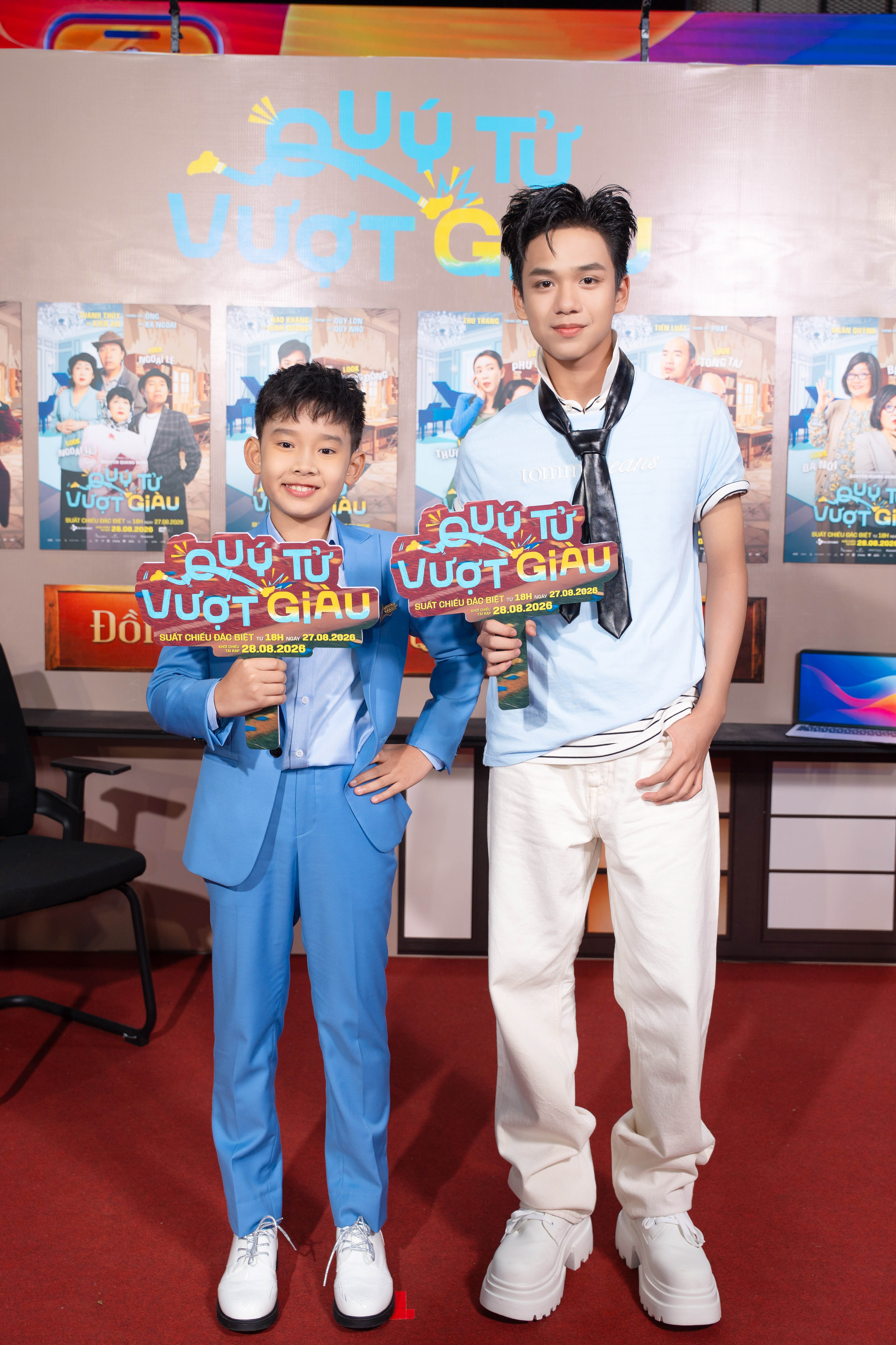 Đạo diễn Nguyễn Quang Dũng chia sẻ về áp lực làm phim 'remake', Thu Trang - Tiến Luật bồi hồi khi vào vai vợ chồng 'giả nghèo' ở 'Quý tử vượt giàu'
