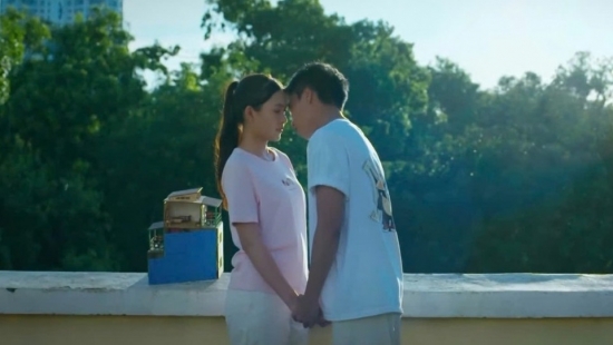 ‘Mùa hè năm ấy’ tập 9: Khánh chia tay Phương trước biến cố lớn