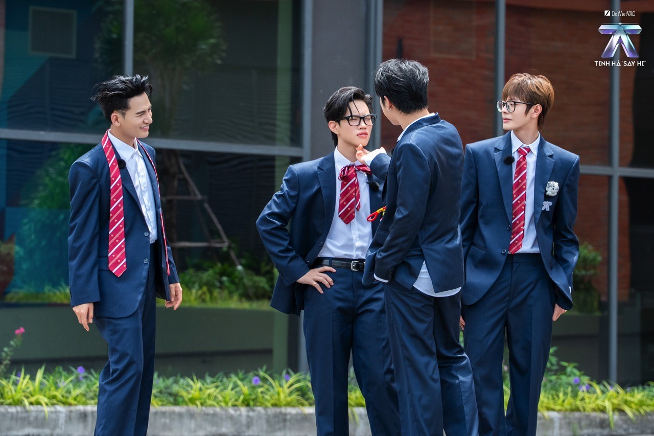5 nhóm học sinh chính thức chào sân 'Tinh hà 'Say Hi': Lập Dị, Rich Kids, Trai Trầm, Cá Biệt và Hot boy thể thao