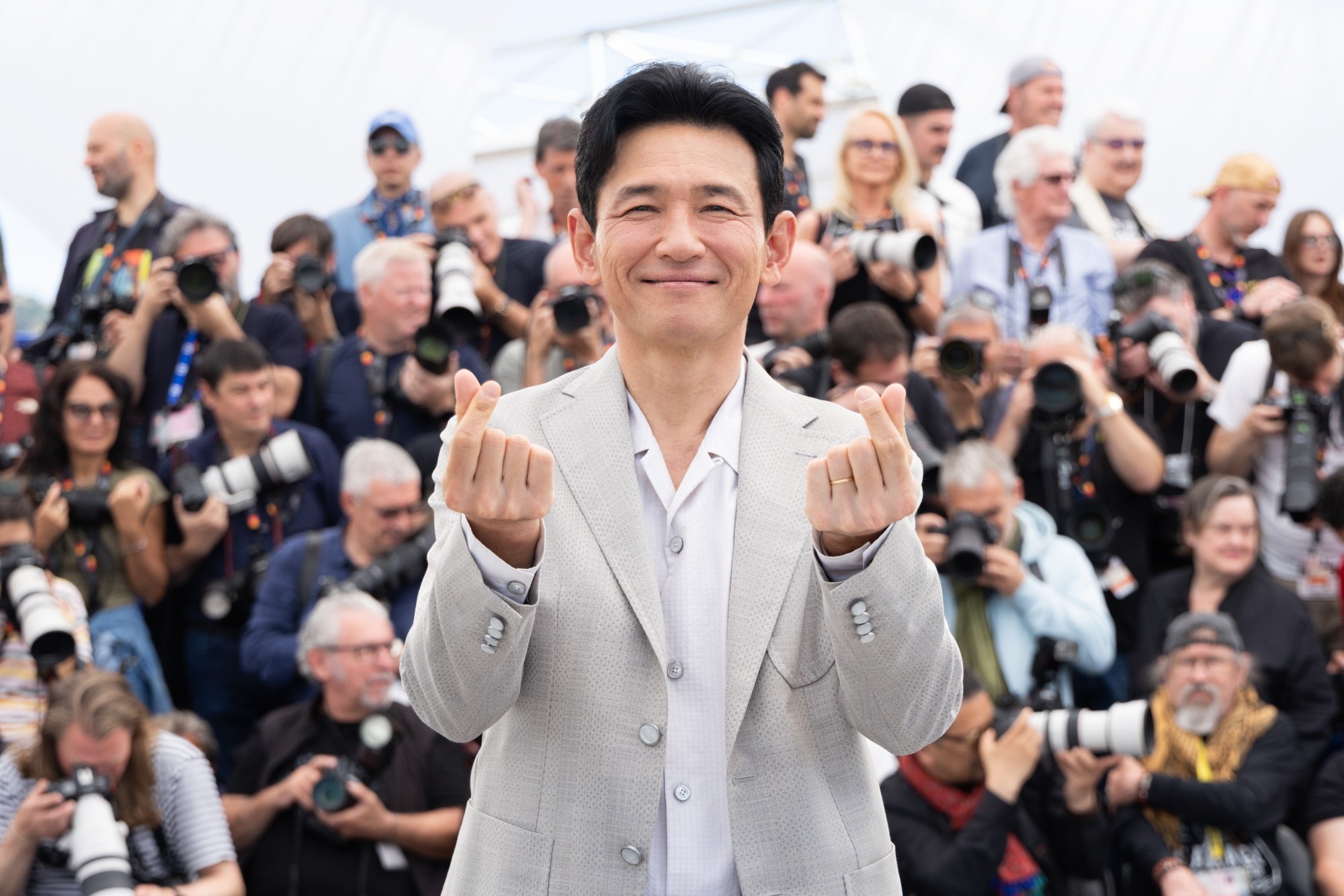 'Ông hoàng phòng vé' Hwang Jung Min và 'đệ nhất mỹ nam Hàn Quốc' sẽ sang Việt Nam, fan 'Hope vùng tử địa' sắp được gặp dàn sao