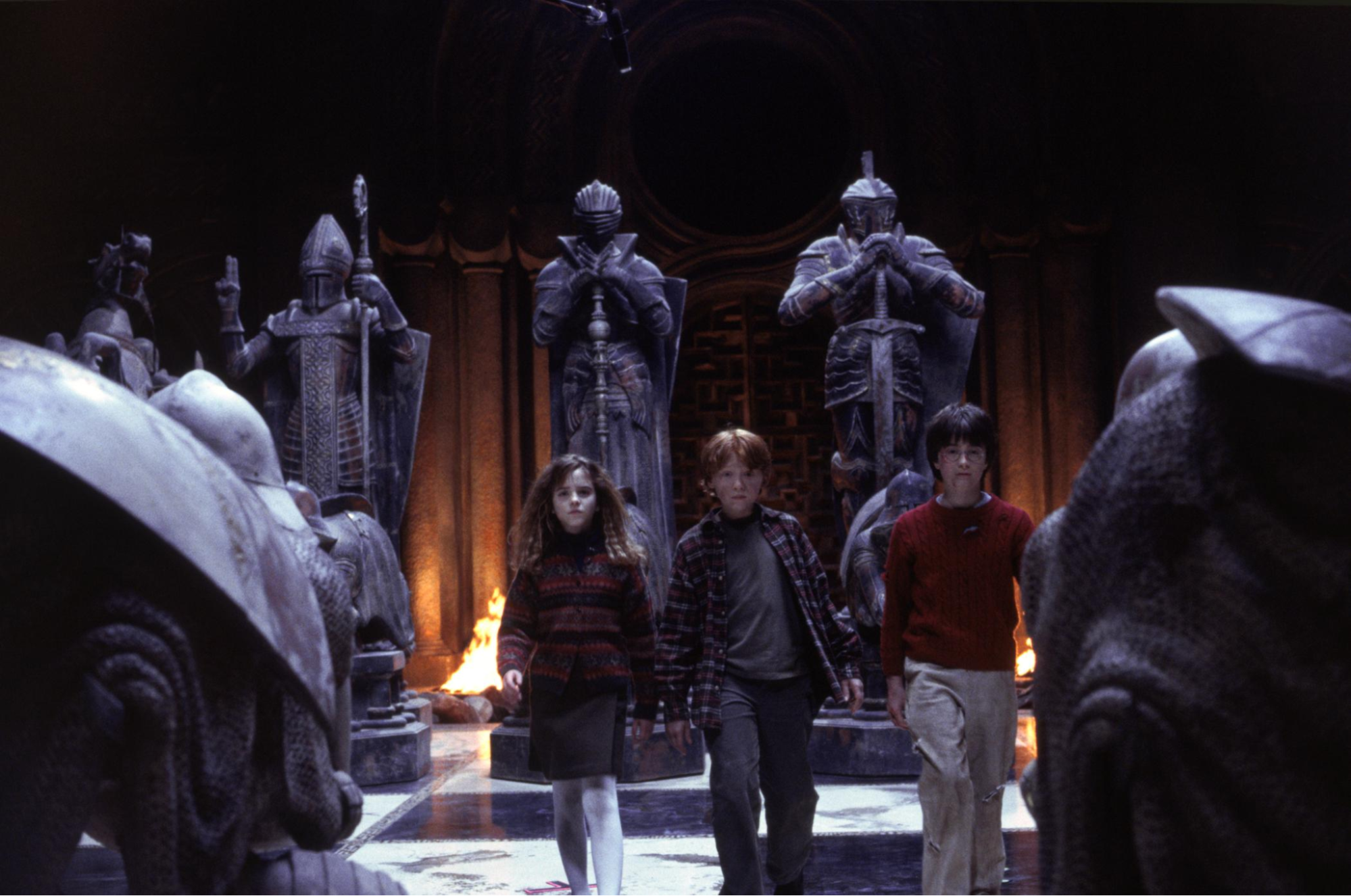 'Harry Potter và Hòn đá phù thủy' trở lại sau 25 năm, cùng nhìn lại những dấu ấn làm nên franchise huyền thoại