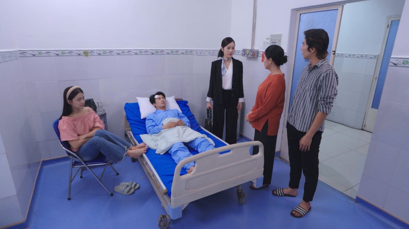 Diễn viên Phúc An hóa mẹ chồng toan tính trong 'Thâm tình giả dối'