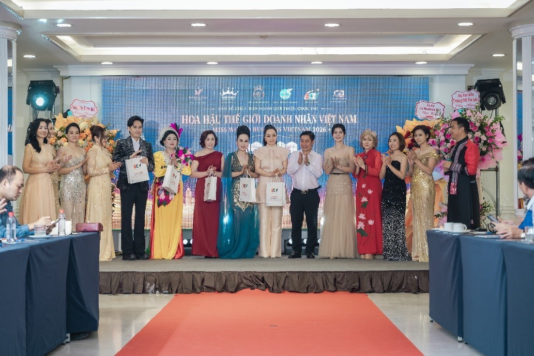 Nguyên Vũ hội ngộ Mai Thu Huyền tại Lễ công bố dự án 'Hoa hậu thế giới doanh nhân Việt Nam 2026'