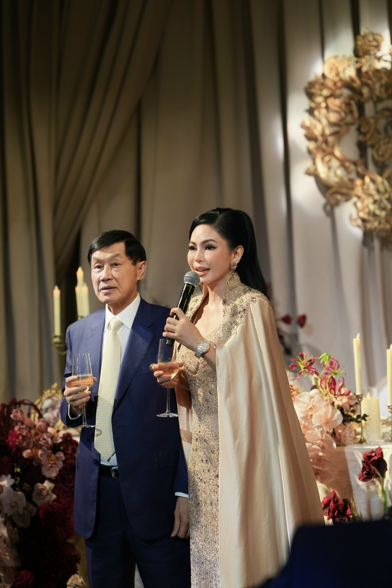 Nhan sắc gây thương nhớ một thời của Thủy Tiên 'Vị đắng tình yêu'