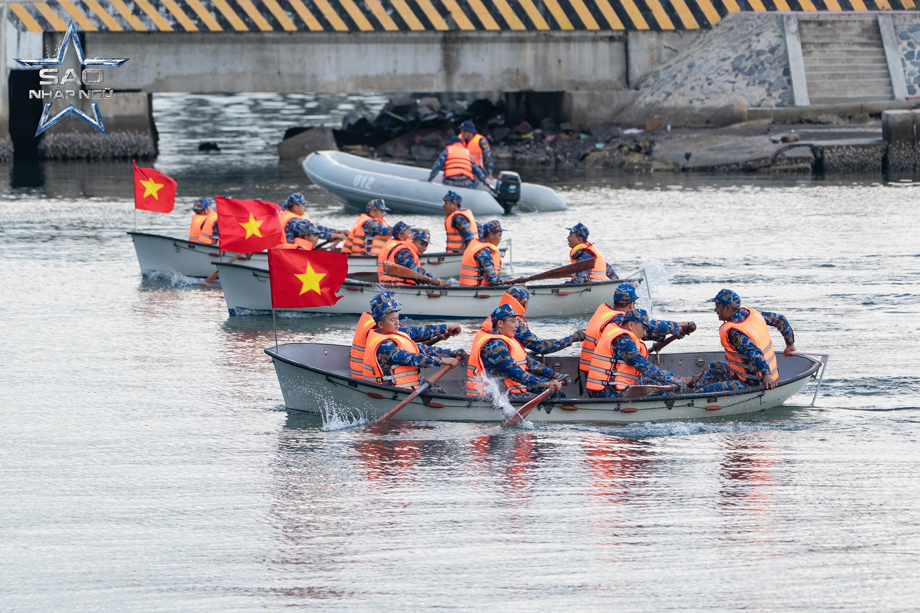 'Sao nhập ngũ 2026': Dàn sao xúc động khi đặt chân tới Quân cảng Cam Ranh, rèn luyện bản lĩnh giữa giông bão