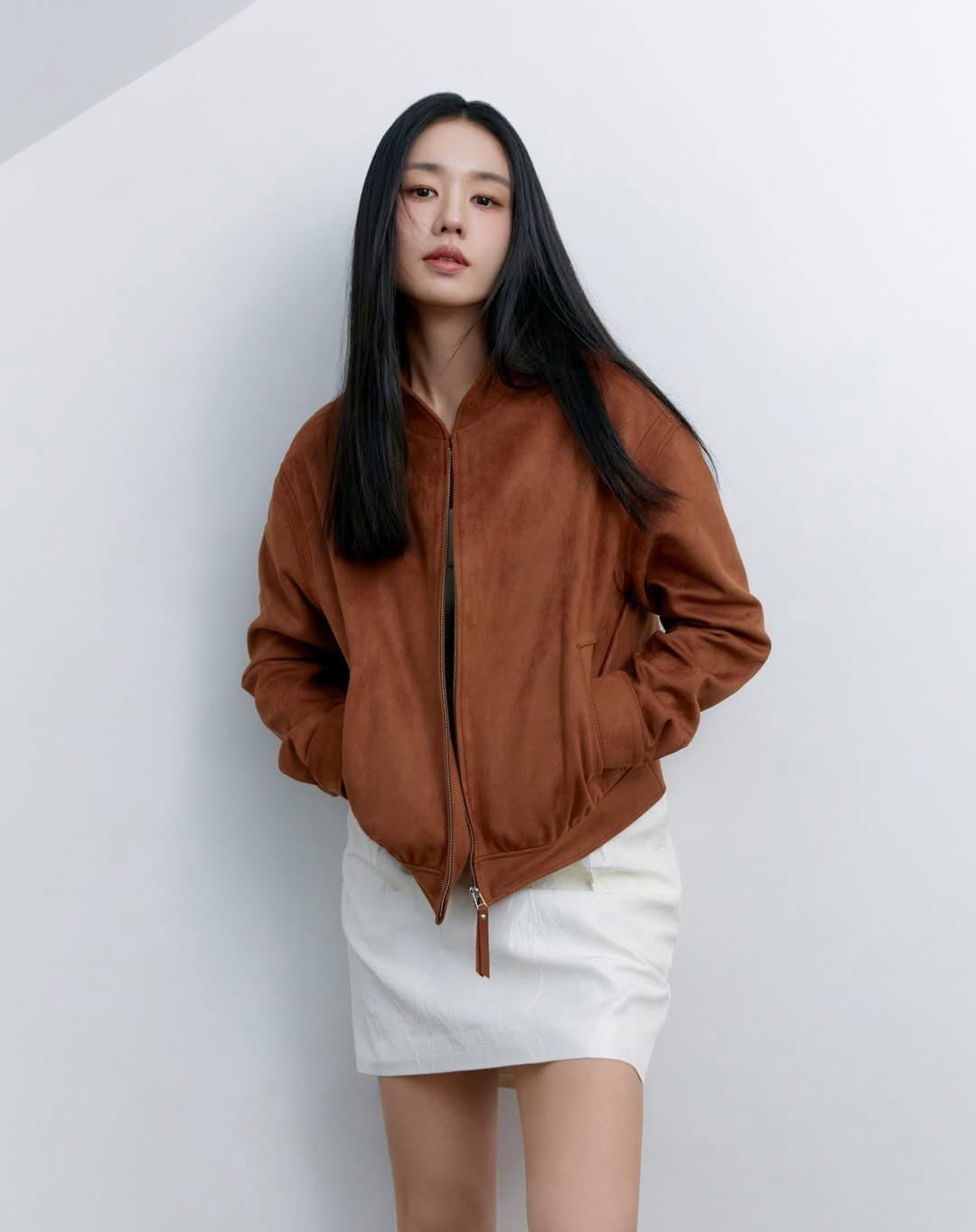 Ahn Eun-jin: Không bước ra từ hào quang, vẫn trở thành nữ chính