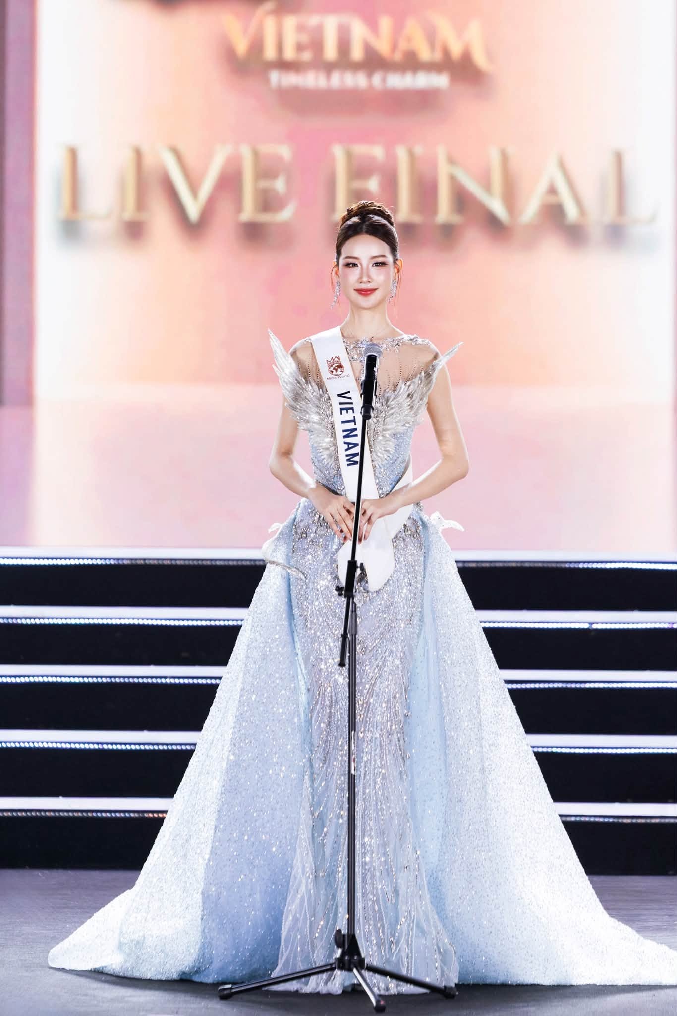 Đêm đăng quang tại Việt Nam, kỷ niệm 75 năm 'Miss World - Hoa hậu thế giới'