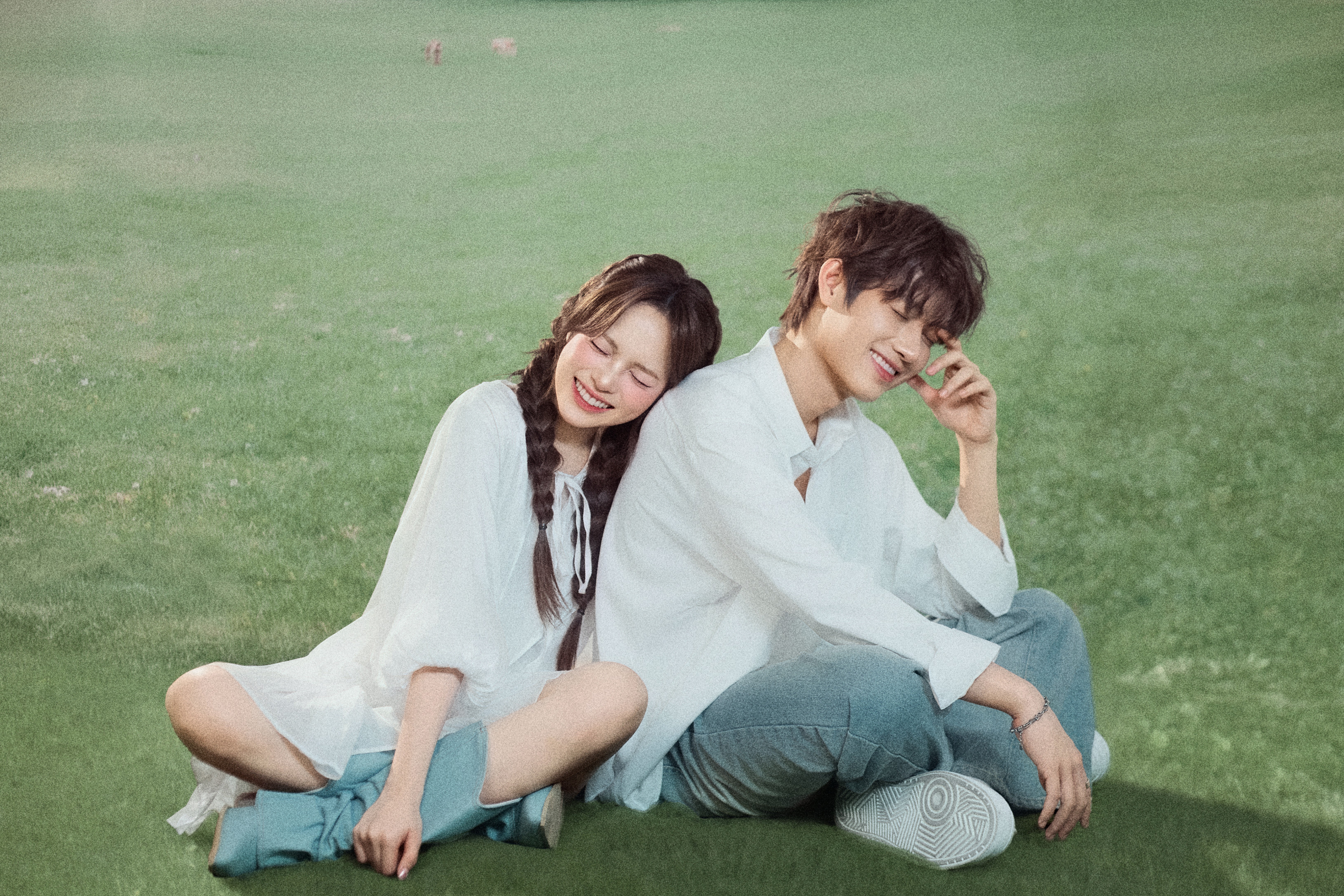 Bảo Trâm Ryy và Hồ Đông Quan 'bắt sóng' chemistry trong MV 'Tức kịch'