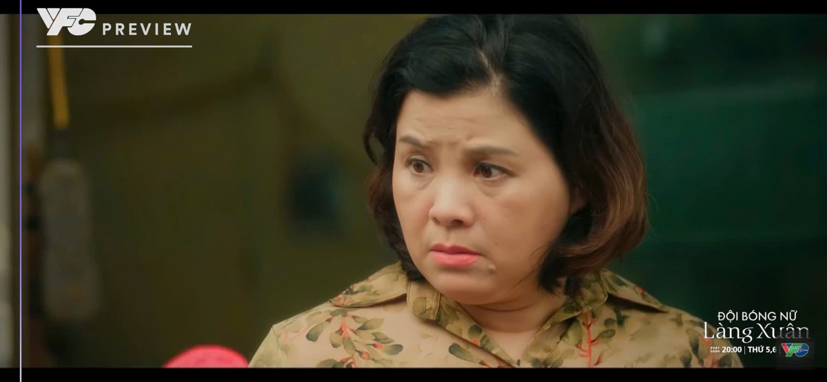 'Đội bóng nữ làng Xuân' tập 3: Tâm bị mẹ giục lấy chồng, Minh tiếp tục tìm đồng đội
