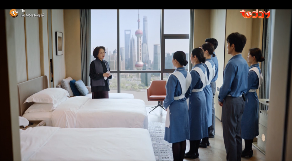 'Hoa nở sau giông tố' tập 4: Hứa Mật Ngữ chính thức ly hôn, suýt gặp họa lớn tại quán bar khi bắt đầu hành trình tìm việc