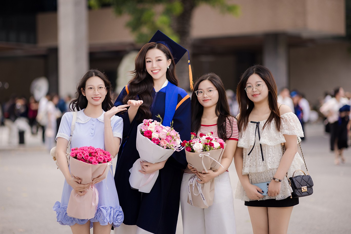 Á hậu Lê Thu Trà nhận bằng Thạc sĩ trước thềm dự thi 'Miss Intercontinental 2026'