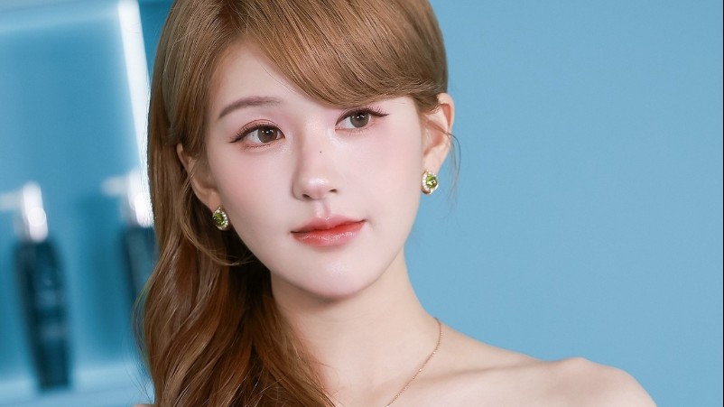 Triệu Lộ Tư trở lại với vai trò đạo diễn