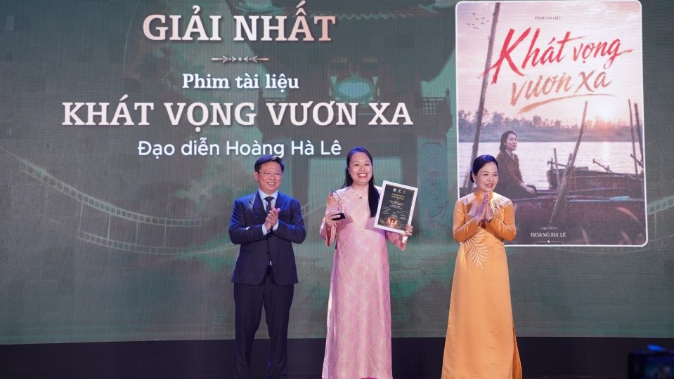 Điện ảnh đi tìm hình hài của 'hiền tài hôm nay'