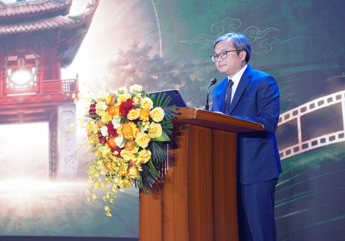 Điện ảnh đi tìm hình hài của 'hiền tài hôm nay'