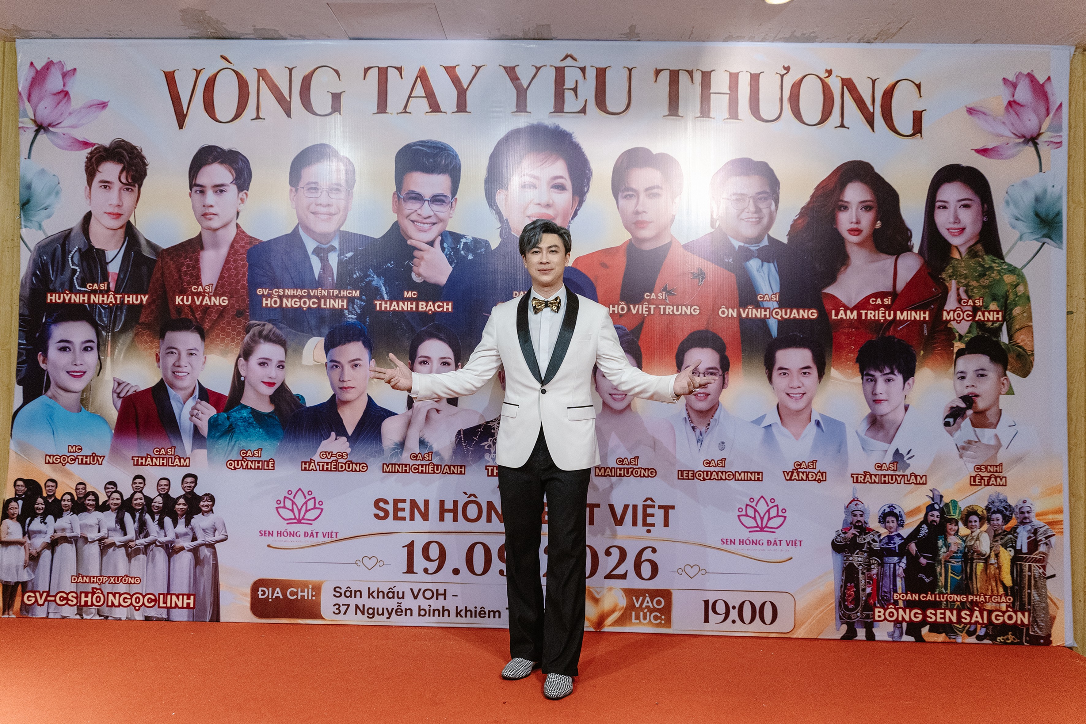 Ca sĩ Hồ Việt Trung: Tôi thấy mình cố gắng 200% công lực để lo cho gia đình nhỏ của mình…