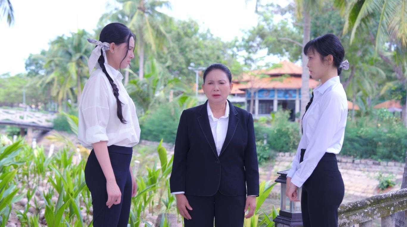 'Thâm tình giả dối': Nhật Hạ trao quyền cho chồng, không ngờ rơi vào bẫy của gia đình chồng