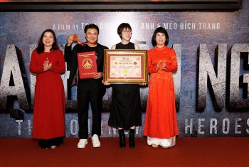 'Trại buôn người' xác lập kỷ lục Việt Nam, chính thức ra mắt khán giả sau 5 năm thực hiện