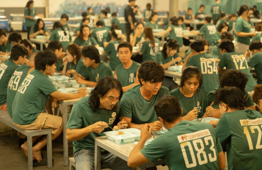 Chưa chính thức khởi chiếu, 'Trại buôn người' đã dẫn đầu phòng vé