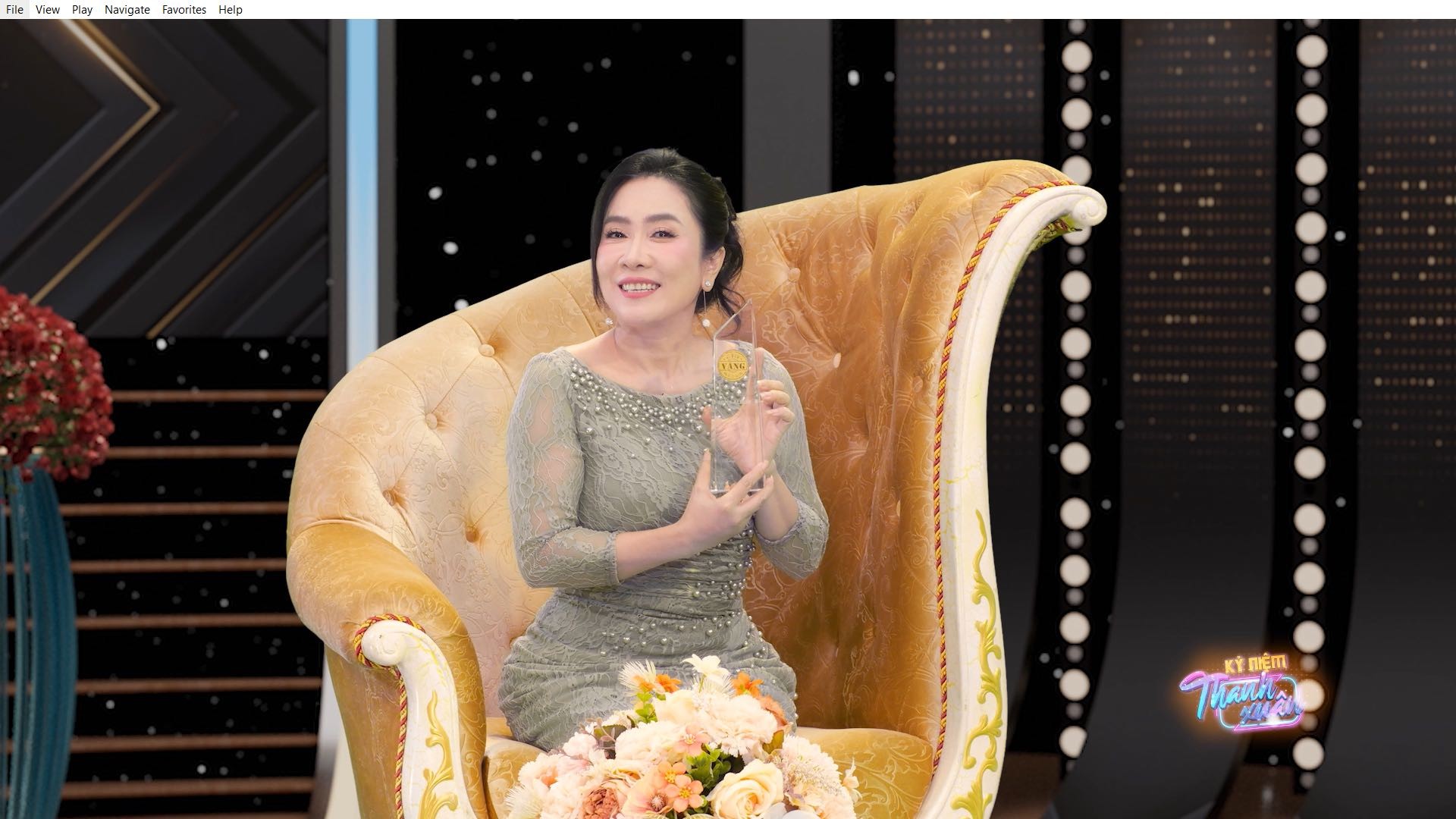 NSƯT Vân Khánh: Tôi học theo cái mới của giới trẻ nhưng biết lọc ra điều phù hợp!