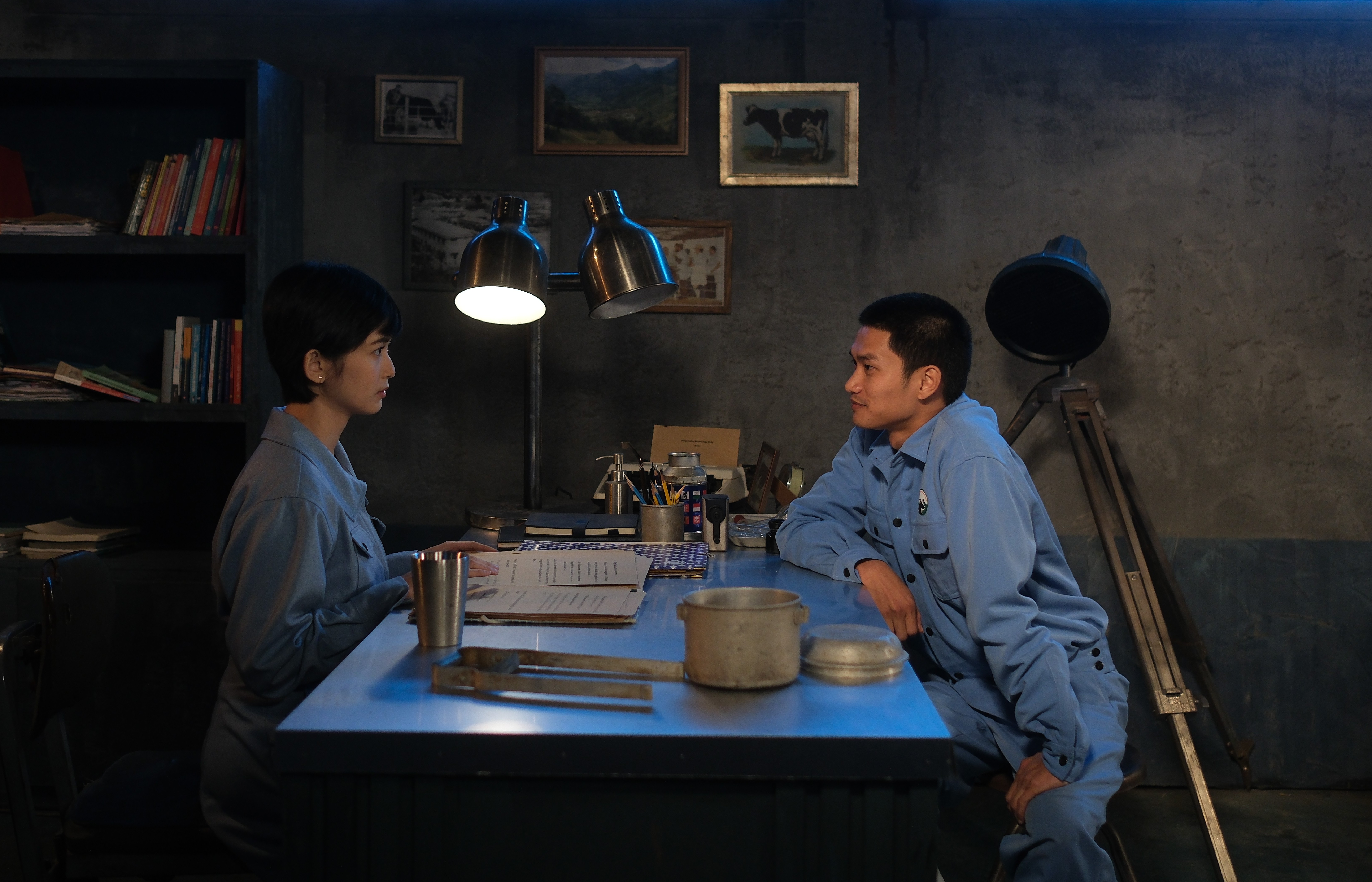 'Bò sữa bay' tung trailer chính thức: Huy Tít, Nguyễn Hùng khốn khổ vì phi vụ trộm cắp 'có một không hai'