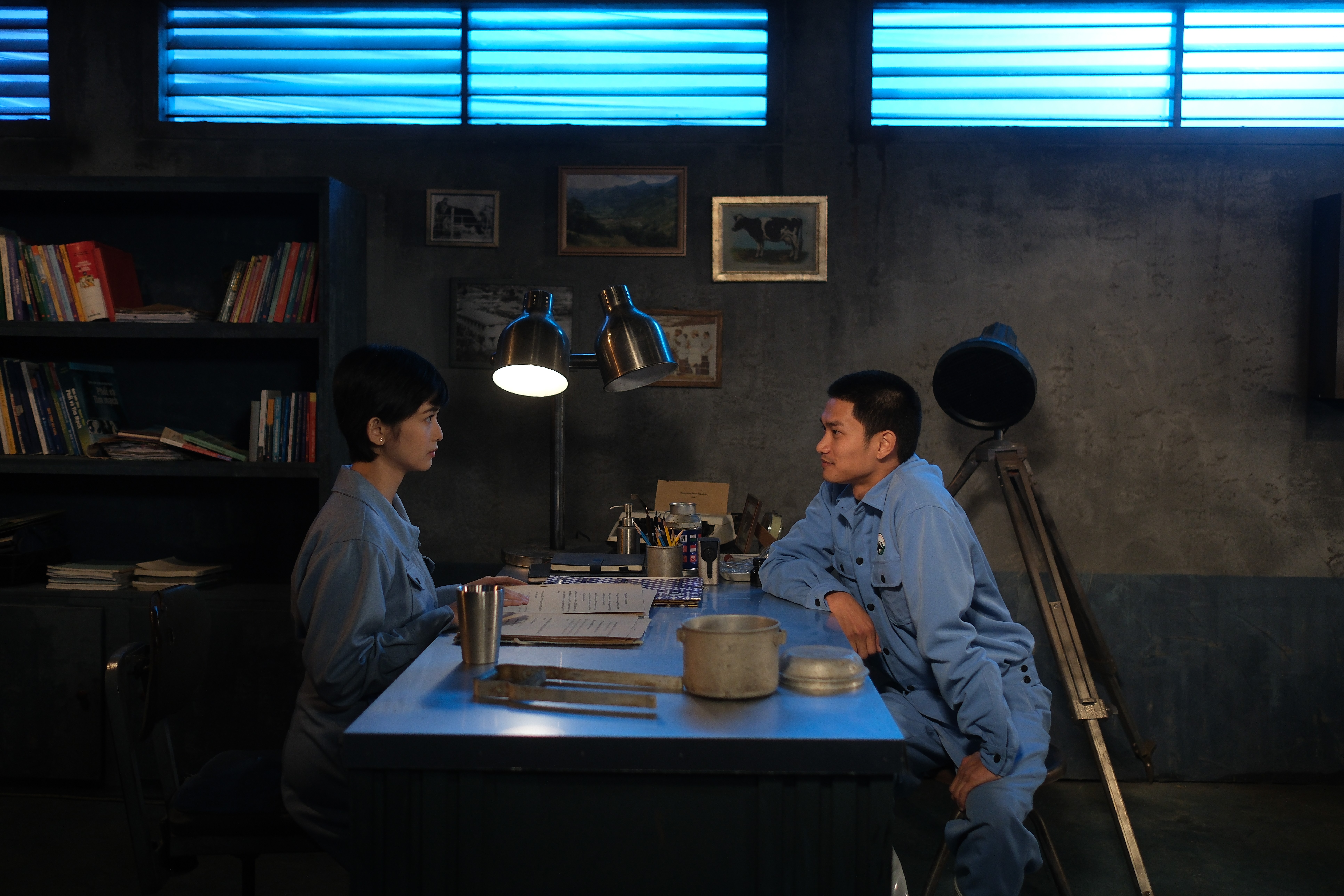 'Bò sữa bay' tung trailer chính thức: Huy Tít, Nguyễn Hùng khốn khổ vì phi vụ trộm cắp 'có một không hai'