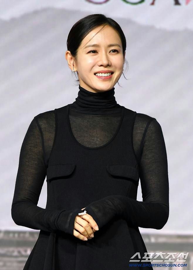 Son Ye Jin bất ngờ bị chỉ trích vì đăng video ngẫu hứng