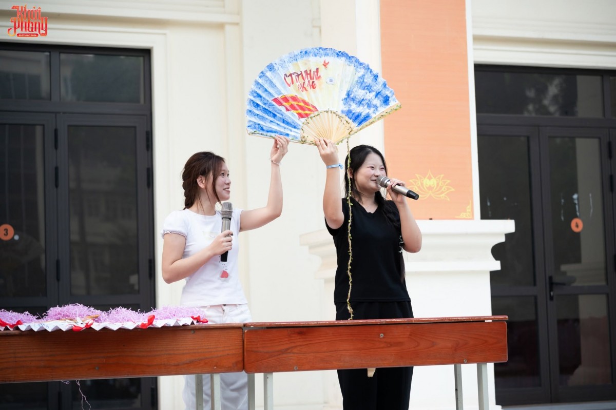 'Chạm phiến khơi phong' - Spotlight 2026 cùng sinh viên trường Báo khơi làn gió mới