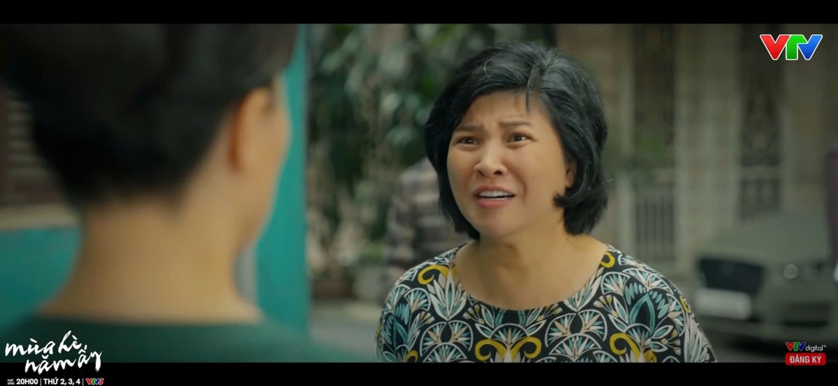 'Mùa hè năm ấy' tập 26: Bà Ngọc quỳ gối xin lỗi gia đình Khánh