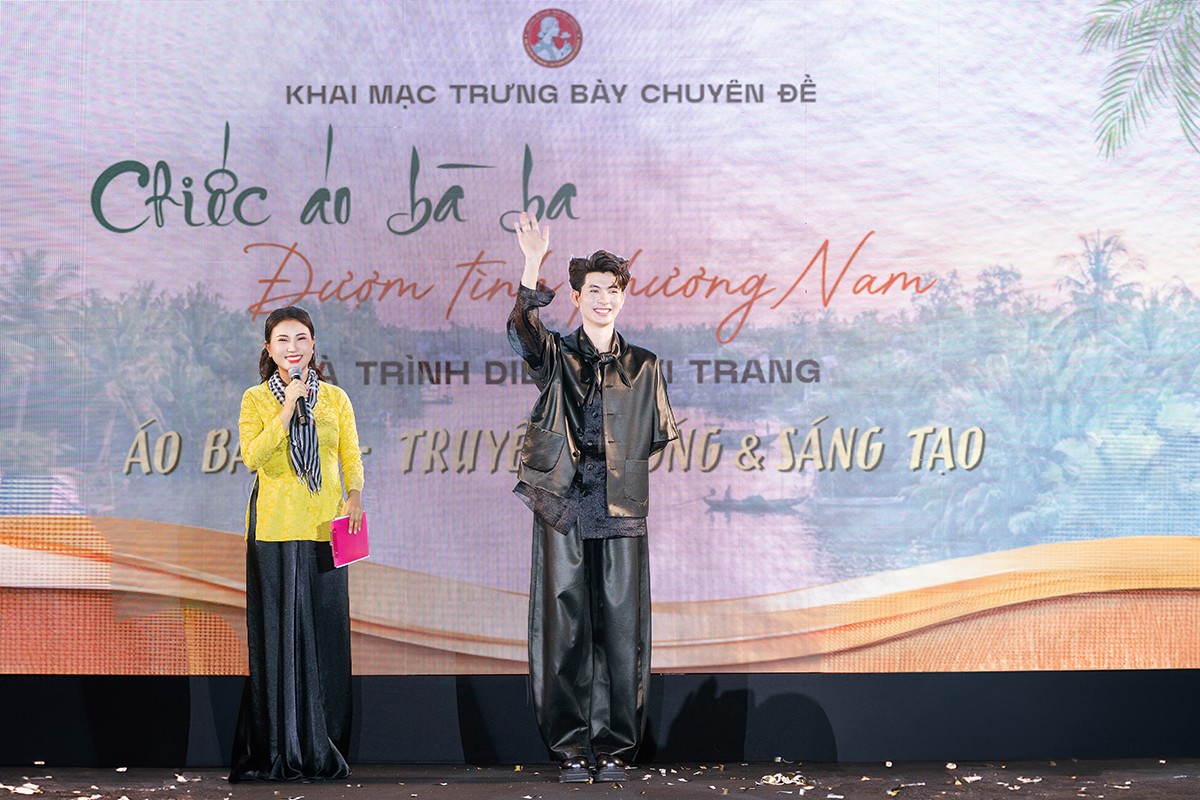'Miss Universe Vietnam' Quỳnh Anh mở màn, Hoa hậu Phương Khánh làm vedette trong show áo bà ba độc bản của NTK Nguyễn Minh Công