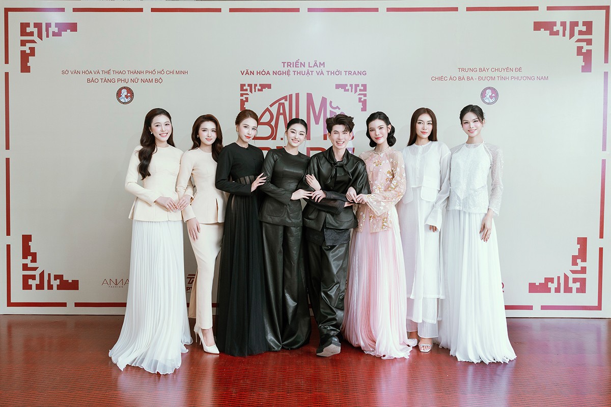 'Miss Universe Vietnam' Quỳnh Anh mở màn, Hoa hậu Phương Khánh làm vedette trong show áo bà ba độc bản của NTK Nguyễn Minh Công