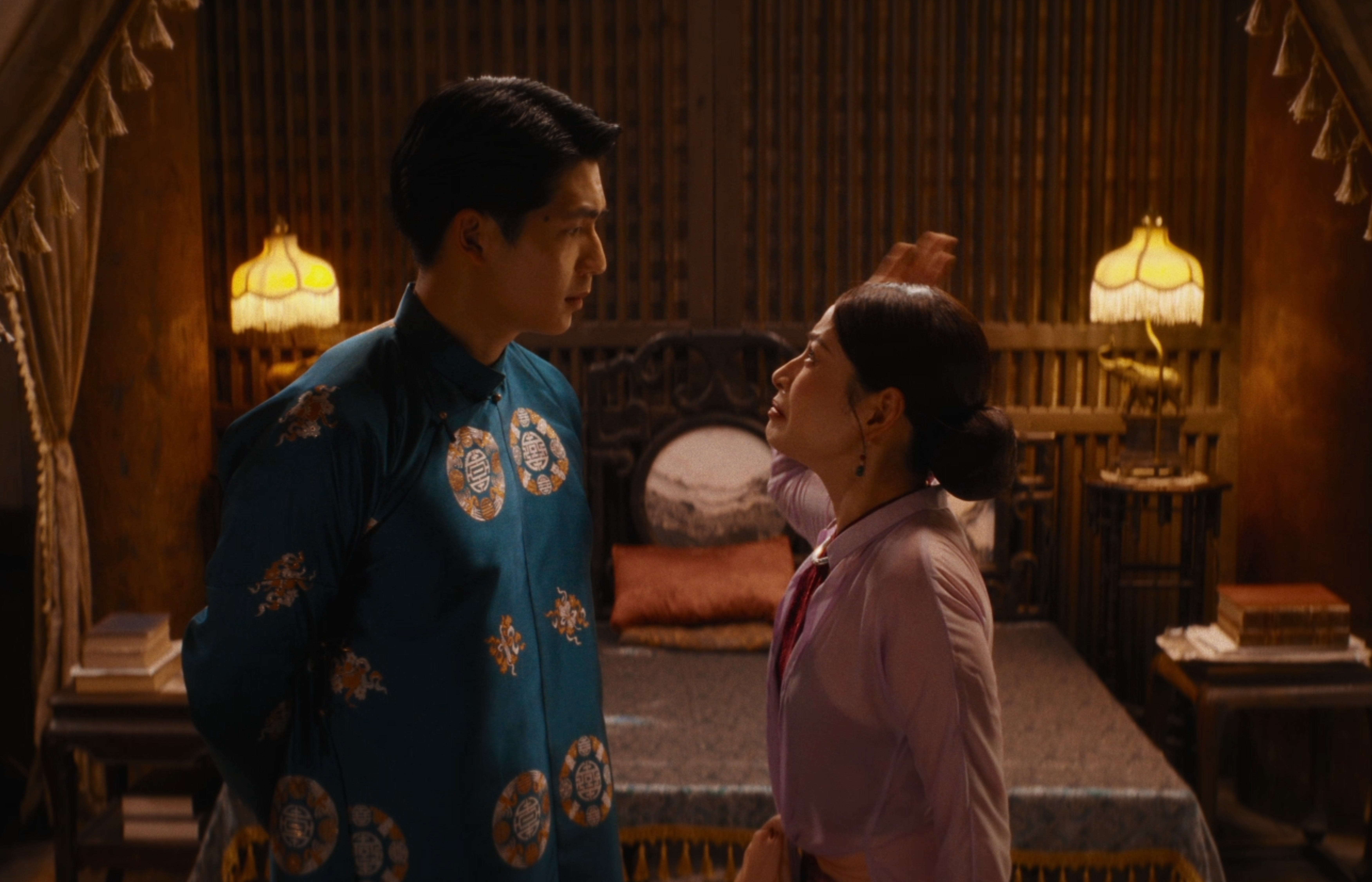 'Chị chị em em 3' hé lộ mối quan hệ phức tạp của 5 nhân vật