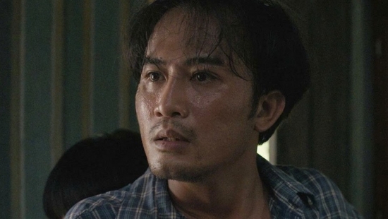 Doãn Quốc Đam gây ám ảnh với vai chồng vũ phu trong 'Căn nhà không mái che'
